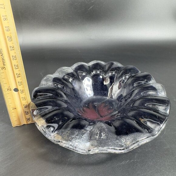 Vintage Hand Made Fused Art Glass Dish Bowl Artist Signed Ruffled Edge Purple - Picture 4 of 12